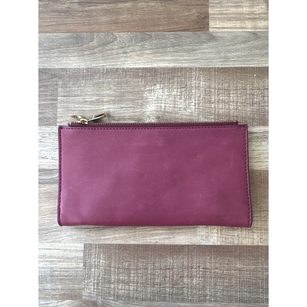 NWT Ann Taylor 100% Leather Open Flap Wallet Clutch